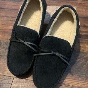 Isotoner Slippers